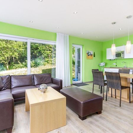 Luxurious Bungalow In Waxweiler In The Eifel ภายนอก รูปภาพ