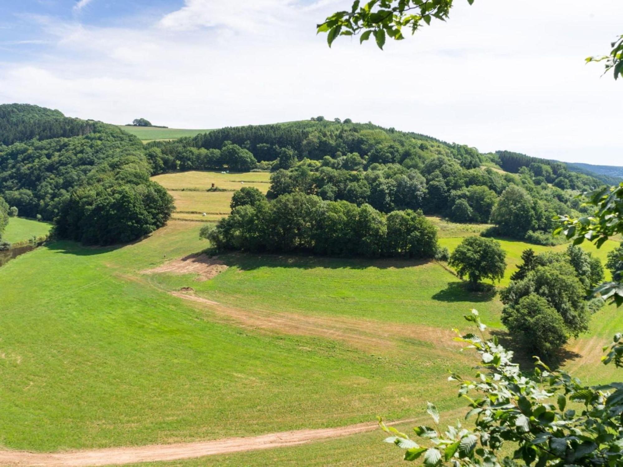 Luxurious Bungalow In Waxweiler In The Eifel ภายนอก รูปภาพ
