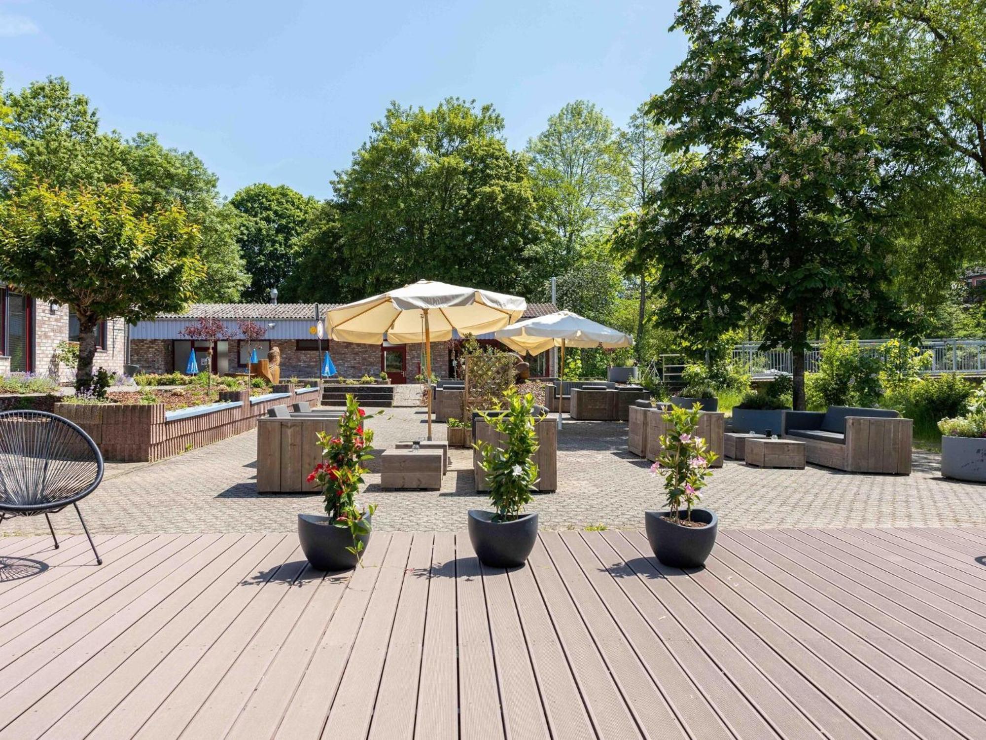 Luxurious Bungalow In Waxweiler In The Eifel ภายนอก รูปภาพ
